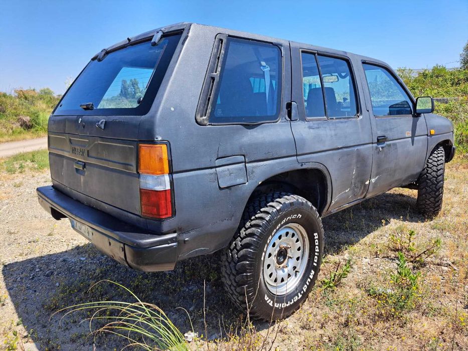 Nissan Terrano 1 (5 portas)