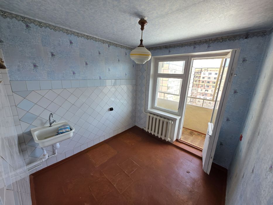 Продажа квартиры в жилом состоянии Тополь.