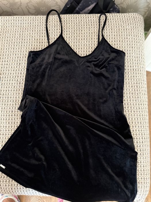 Плаття в стилі білизни