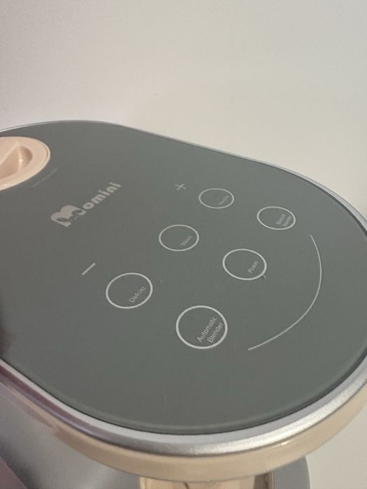 Multiblender parowy Momini NutriBlend 6w1