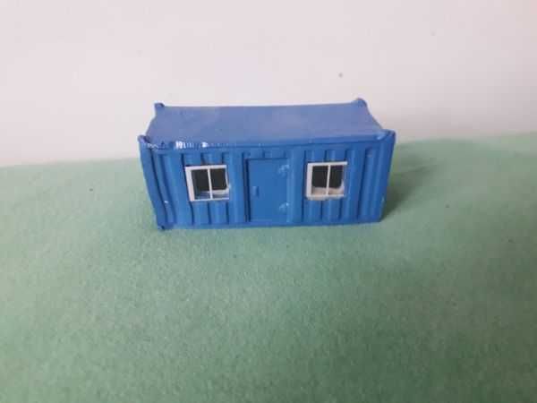 Domek kontenerowy. Kolejka, Diorama, Makieta