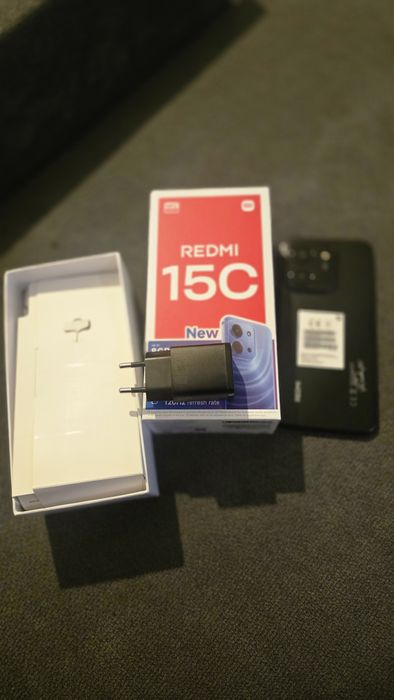 REDMI 15C 8GB/128 GB,50 MPX,NOVO ,carregador  duplo oferta