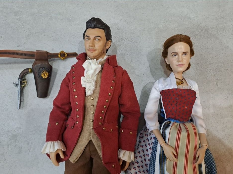 Piękna I Bestia, Bella,Gaston, Disney Store, Emma Watson