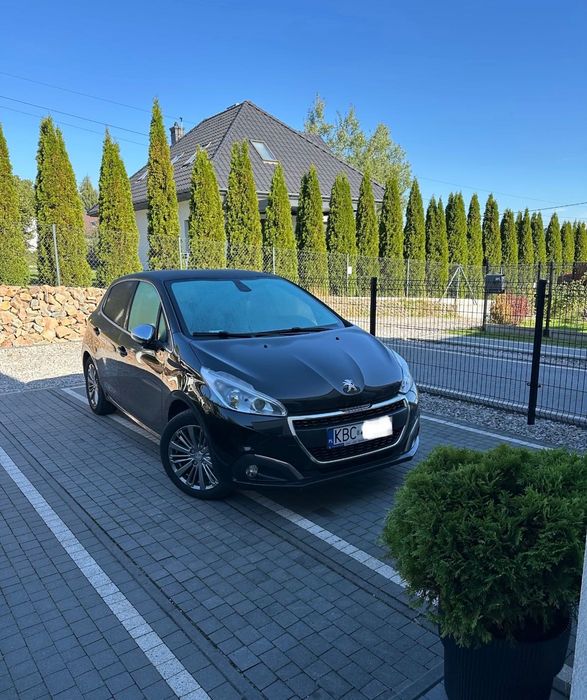 Sprzedaż auta Peugeot 208