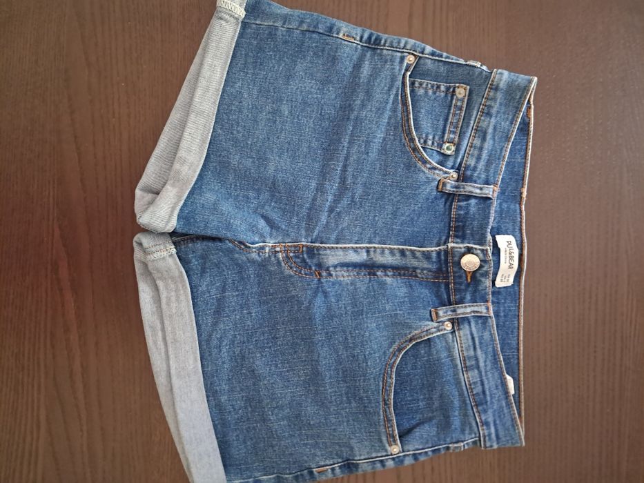 Calções ganga Pull&Bear 32 e 38