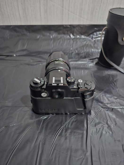 Фотоапарат ZENIT