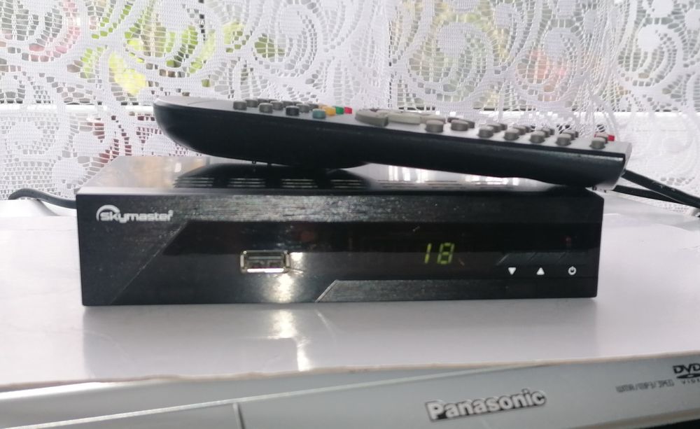 Dekoder dvb-t2 h.265 HEVC skymaster STB M256 tuner
