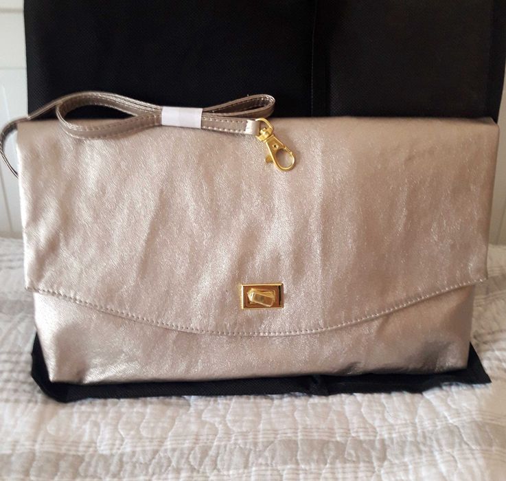 Mala clutch de cerimónia, dourada - NOVA!