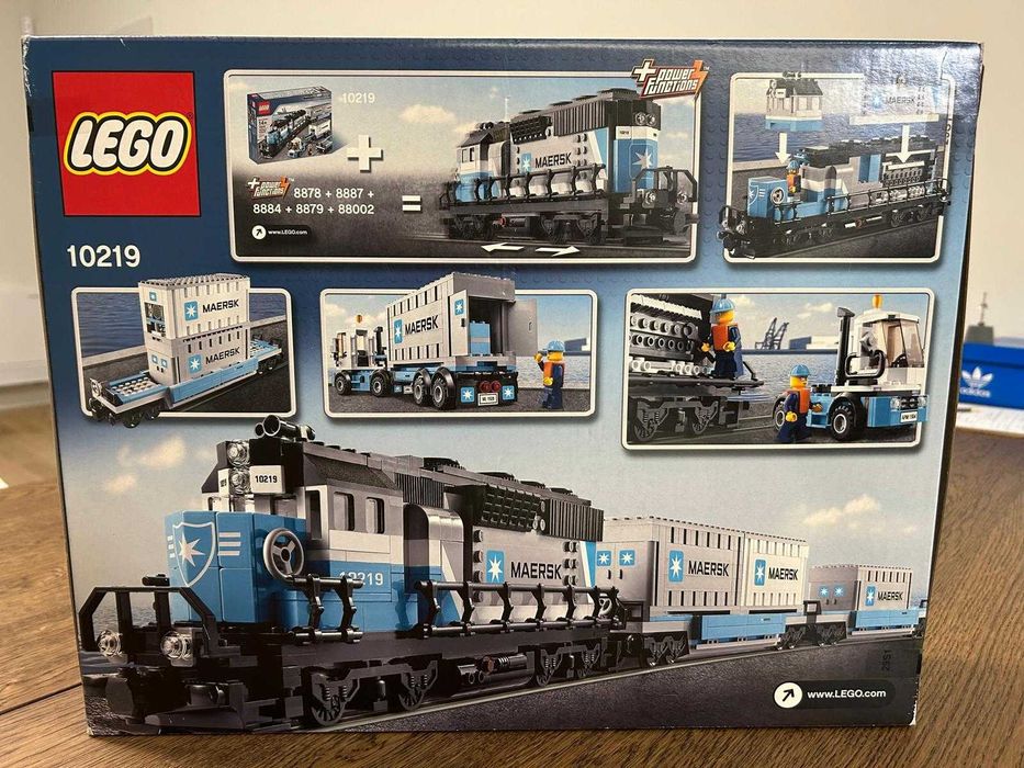 LEGO 10219 Maersk Train
