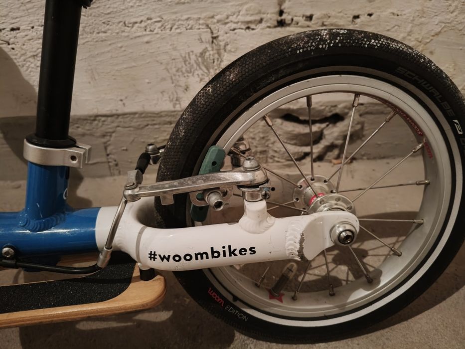 Rower dziecięcy woom 1 niebieski podnóżek