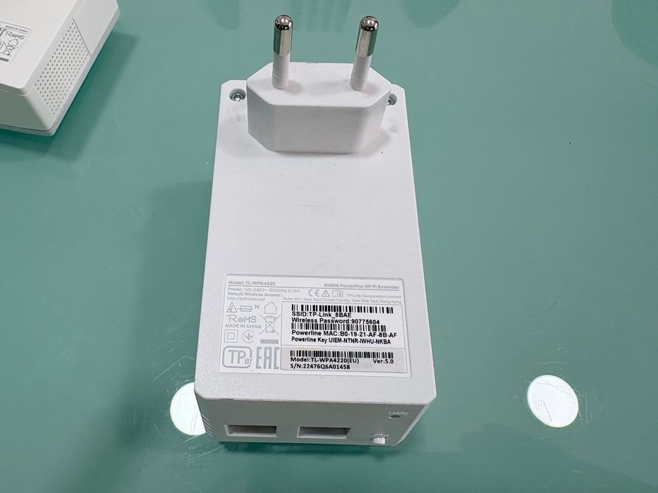 TP-Link AV600 TL-WPA4220 Powerline WiFi Kit [94]