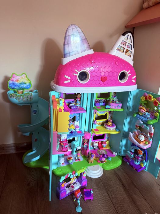 Interaktywny koci domek gabi premium domek