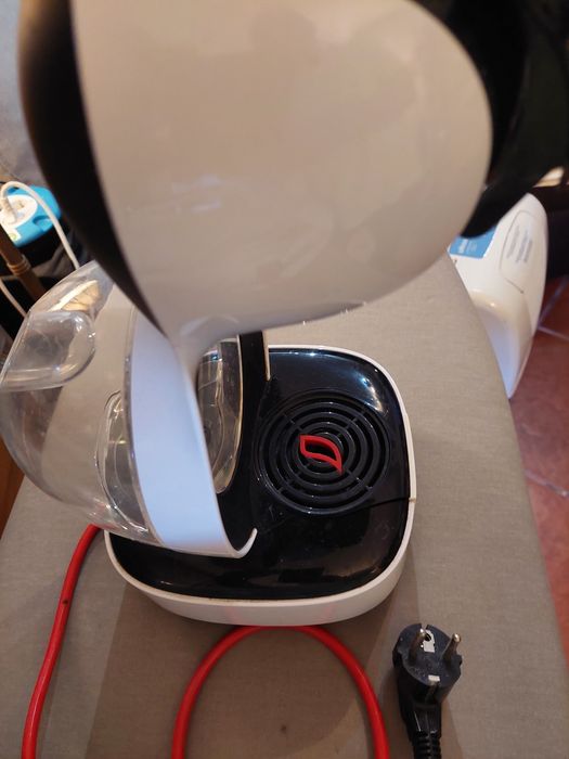 Maquina de café Lumia Dolçe gusto