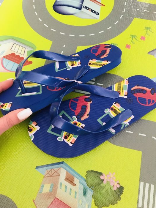 дитяче взуття хорошої якості.