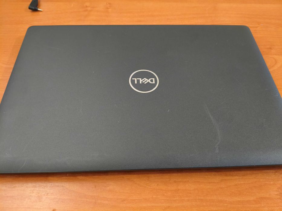 Dell Latitude 3520/Core i3-1115G4/8/256 батарея тримає