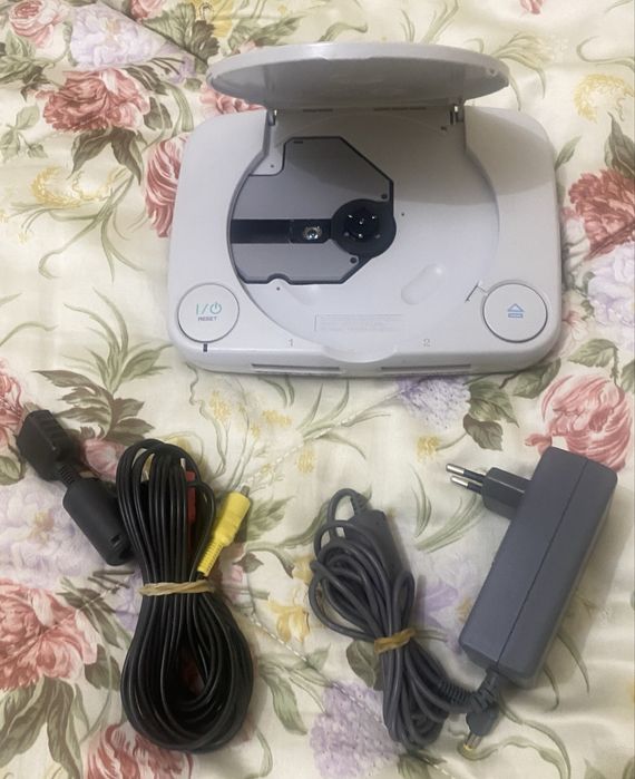 Playstation 1 slim como nova
