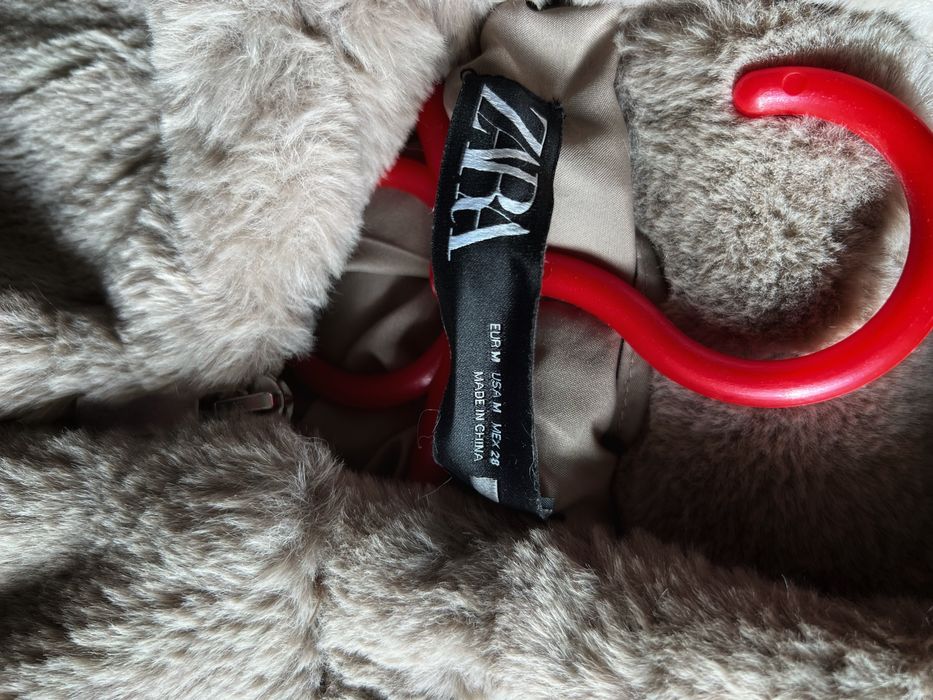 Тепленька шубка ZARA