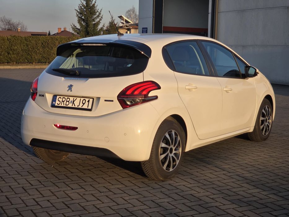 Peugeot 208 , 1,6HDI 2016r