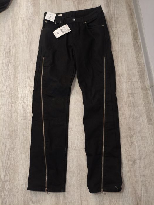 Zara Flared Jeans Zip