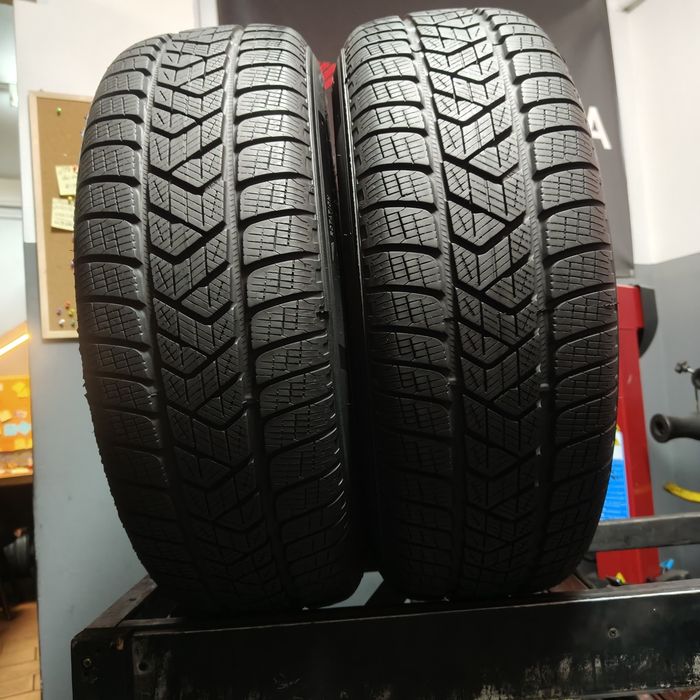 225/65/17 XL Sprzedam parę opon zimowych Pirelli