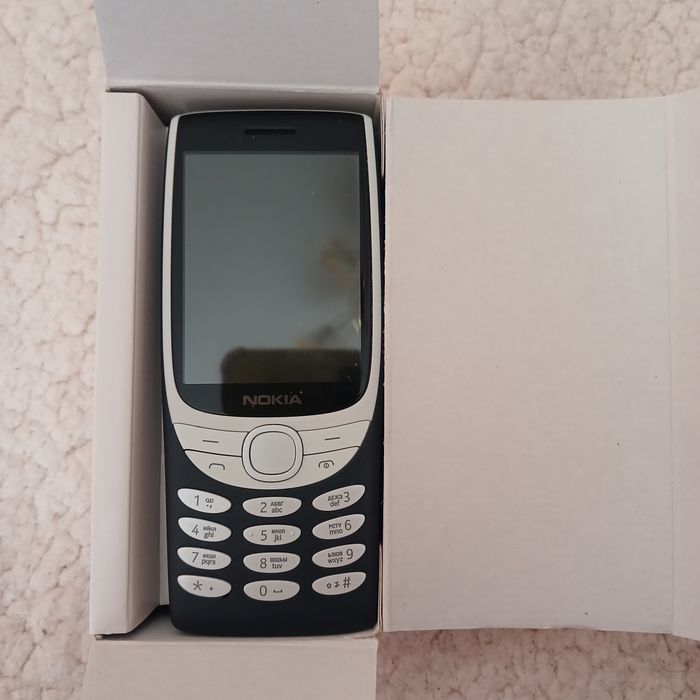 Торг. Продаю телефон  NOKIA 8210