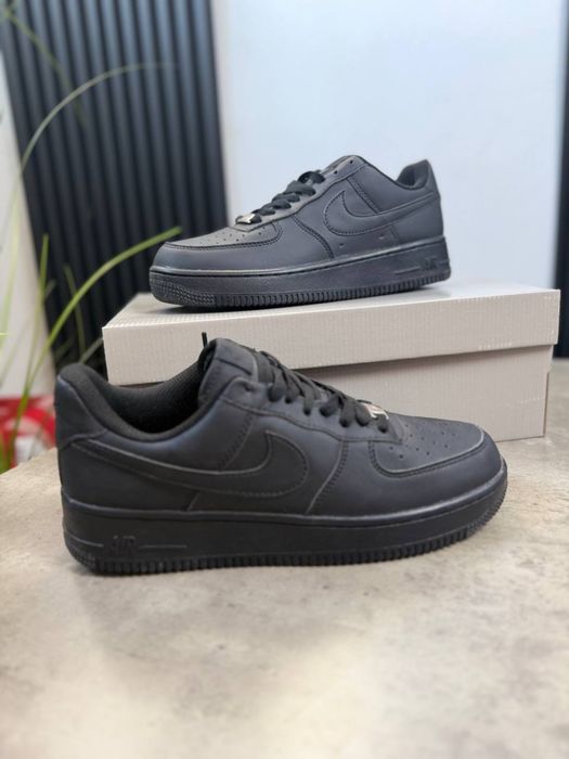 Nike Air Force 1 Black / Чорні найк форс