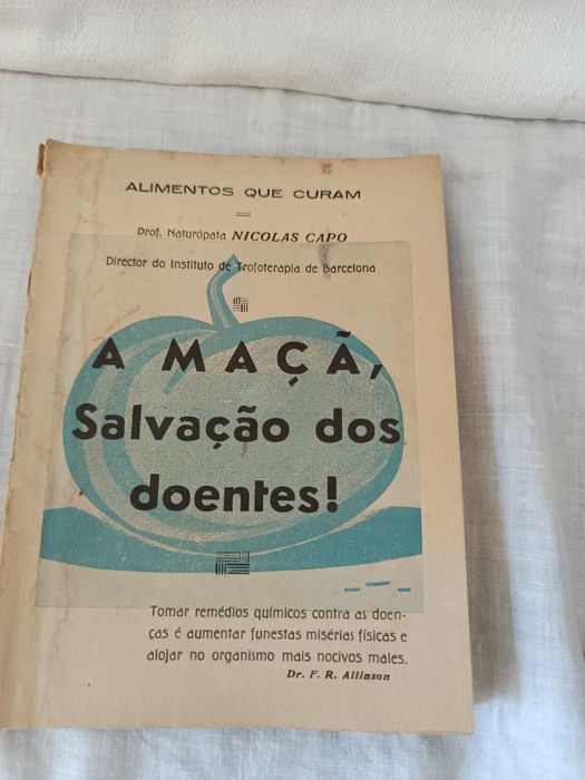 Livro antigo ,naturopatia "A maçã Salvação dos  doentes"Nicolas Capo.