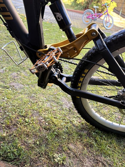 Rower downhill specialized  S-Works Big hit