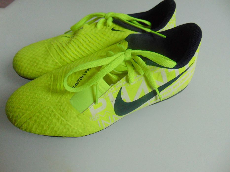 nike skin phantomnm roz 37,5 piłka