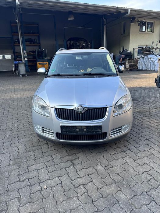 Розборка Шкода фабія2 2007-2014 автозапчастини