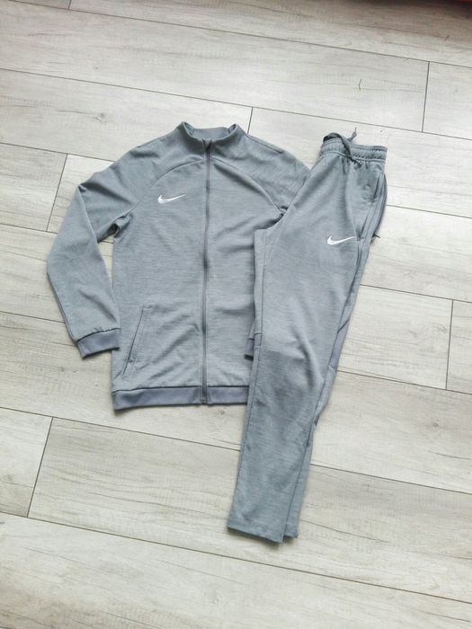 Nike dri-fit oryginalny dres bluza spodnie rozm 152-158