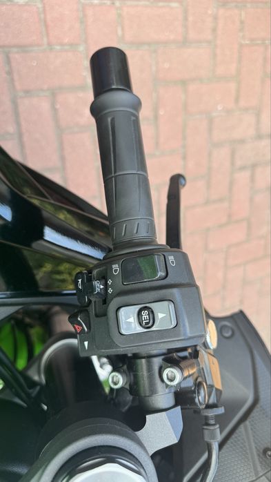 KAWASAKI ZX-6R 2019 рік 16911 пробіг