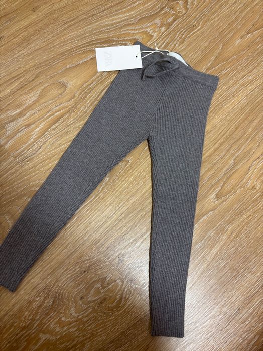 Трикотажні легінси Zara в рубчик, 4 років