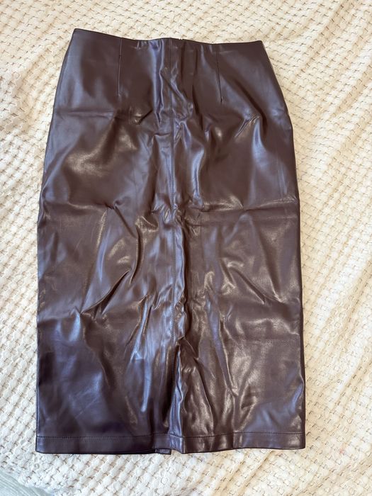 Спідниця зі штучної шкіри MustHave