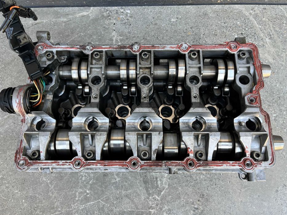 ГБЦ головка блока VW Golf 5 Passat B6 Touran Mitsubishi Lancer 2.0 TDI