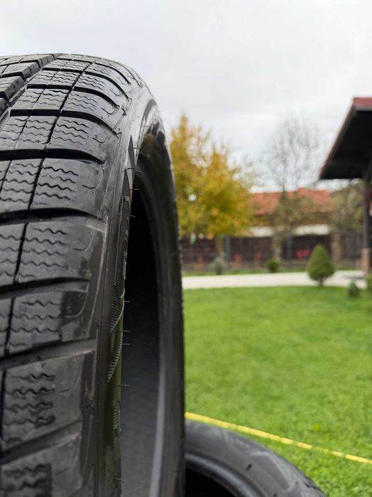 Автомобільні шини .