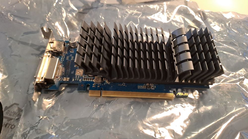 GeForce GT 1030 0dB494680977001697281