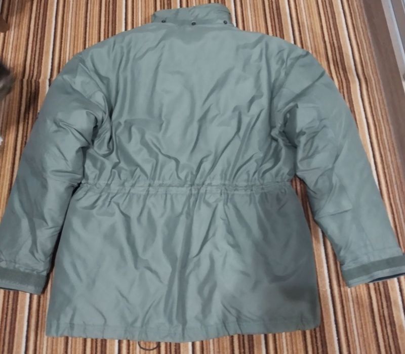 Пуховик(TRESPASS) модель-Аляска