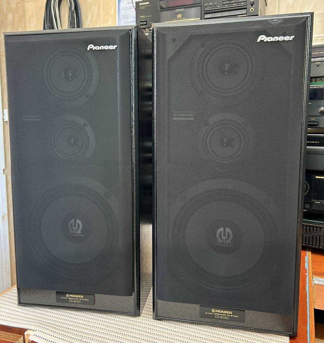 Pioneer CS-3070 excelentes 120w pesadas reflex bass como novas