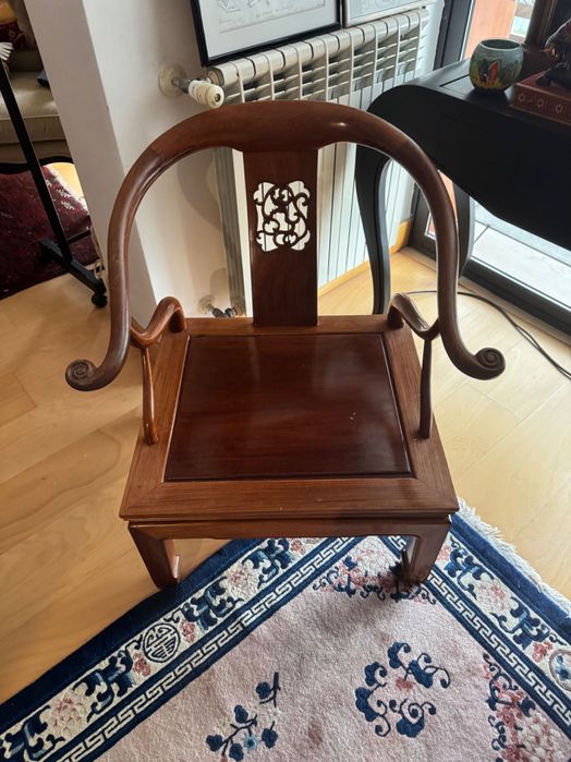 cadeira chinesa em  pau rosa