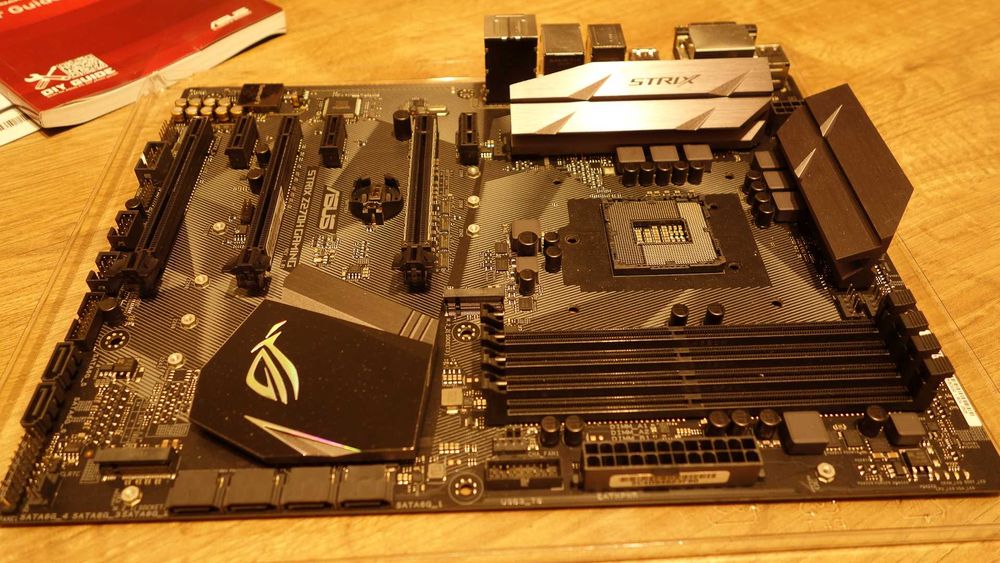 Płyta główna Asus Strix Z270H GAMING Uszkodzona