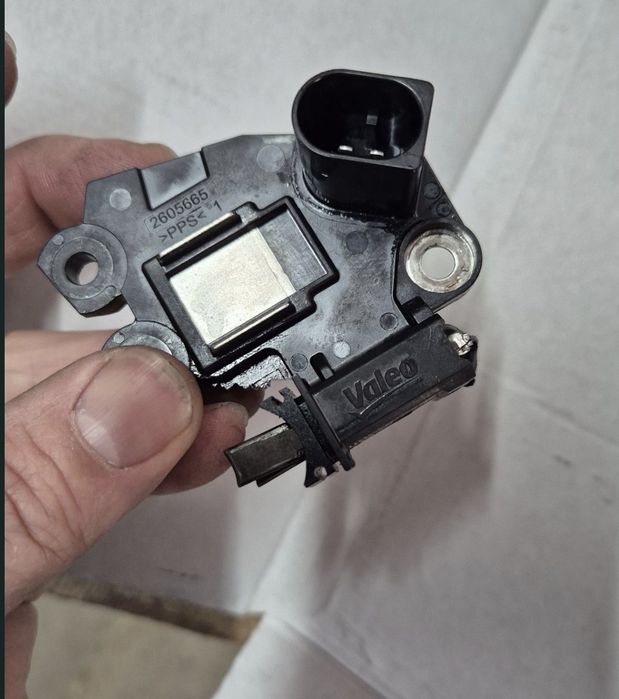 Regulador alternador  valero