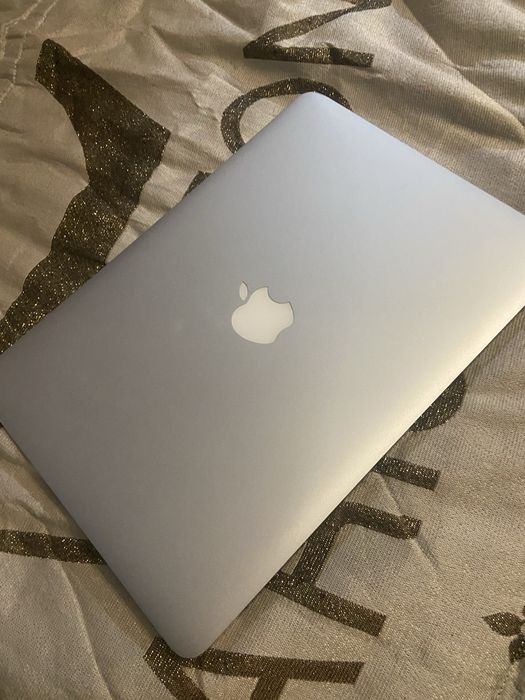 Macbook Air 13 versao MacOs 12.7.6