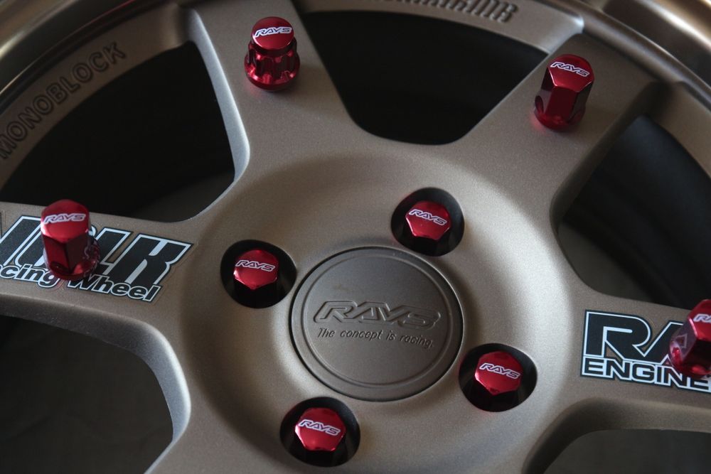 Колёсные гайки Volk Rays стальные кованые (не дешёвый алюминий) racing