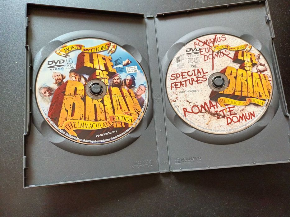 Monty Python - A Vida de Brian - 2 DVD Edição Imaculada 1979