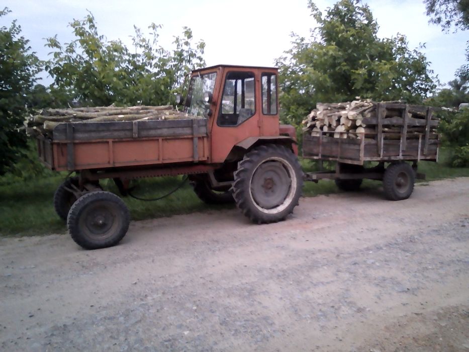 Самохідне шасі Т -16.