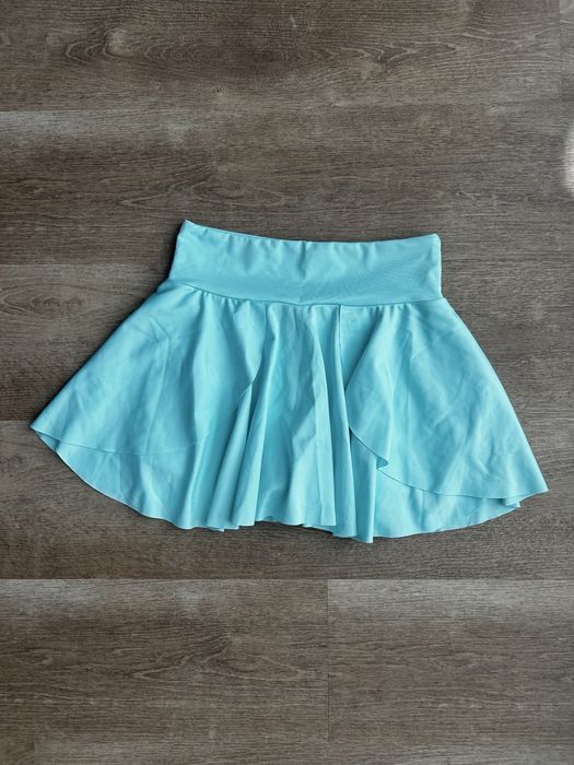 Спортивна спідниця-шорти розмір S