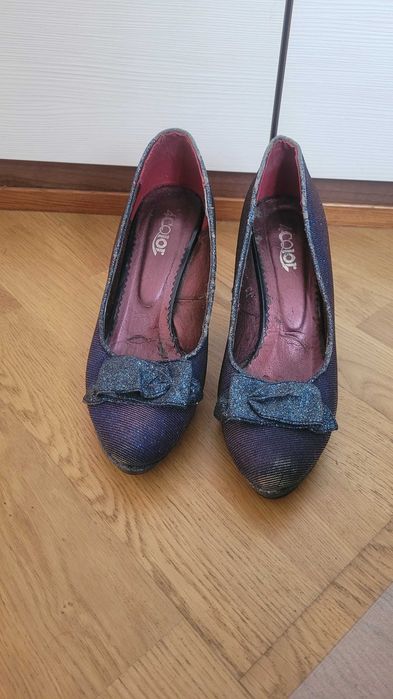 Buty damskie na obcasie rozmiar 39