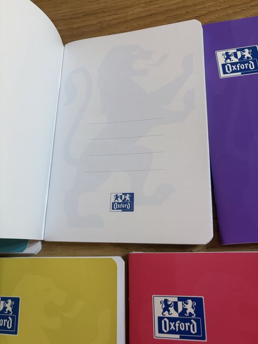 Nowe zeszyty Oxford -A5
