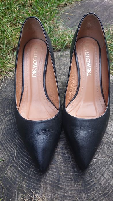 Szydłowski czarne skórzane czółenka szpilki na słupku.Venezia.